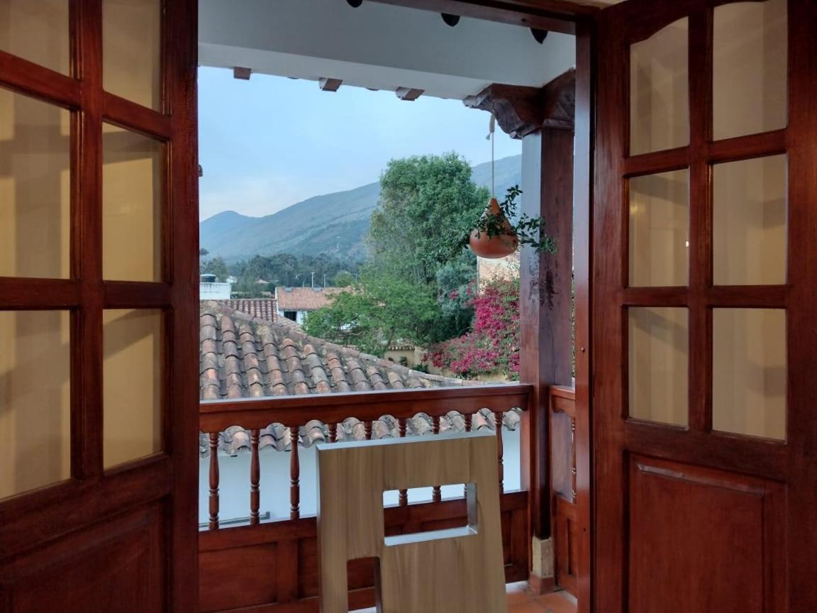 Apartamento Balcones De La Villa 2 فيلا دي ليفا المظهر الخارجي الصورة